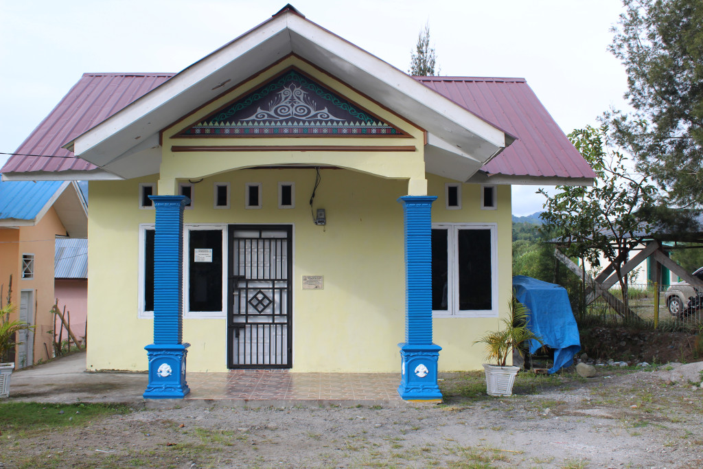 kantor desa kampung lut kucak